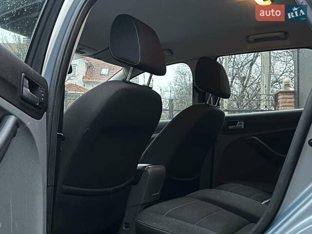 Синий Форд Фокус, объемом двигателя 1.6 л и пробегом 243 тыс. км за 5950 $, фото 22 на Automoto.ua