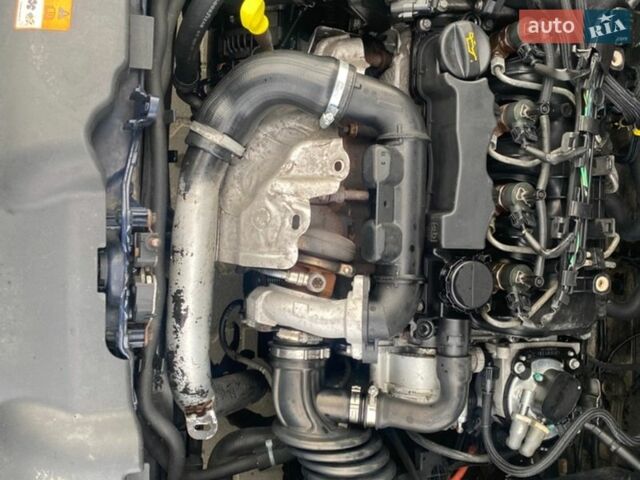 Синій Форд Фокус, об'ємом двигуна 1.56 л та пробігом 324 тис. км за 4500 $, фото 16 на Automoto.ua