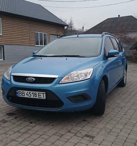 Синий Форд Фокус, объемом двигателя 1.6 л и пробегом 197 тыс. км за 5400 $, фото 2 на Automoto.ua