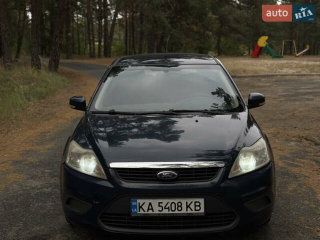 Синій Форд Фокус, об'ємом двигуна 1.75 л та пробігом 390 тис. км за 3299 $, фото 1 на Automoto.ua