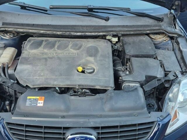 Синій Форд Фокус, об'ємом двигуна 2 л та пробігом 273 тис. км за 6000 $, фото 13 на Automoto.ua