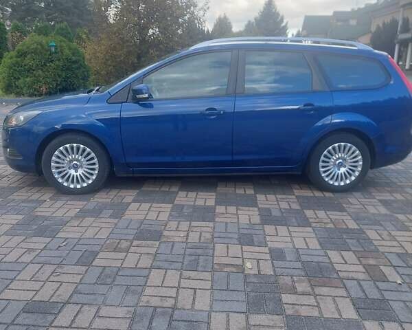 Синий Форд Фокус, объемом двигателя 1.6 л и пробегом 215 тыс. км за 6350 $, фото 5 на Automoto.ua