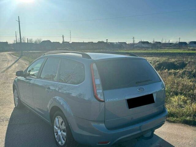 Синий Форд Фокус, объемом двигателя 0 л и пробегом 242 тыс. км за 5200 $, фото 2 на Automoto.ua