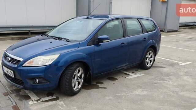 Синий Форд Фокус, объемом двигателя 2 л и пробегом 240 тыс. км за 5500 $, фото 4 на Automoto.ua