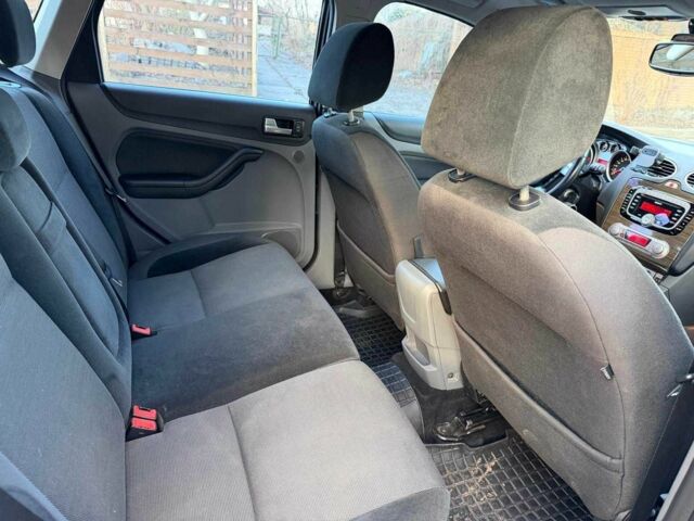 Синій Форд Фокус, об'ємом двигуна 1.6 л та пробігом 167 тис. км за 5490 $, фото 19 на Automoto.ua