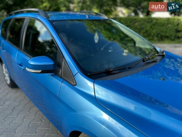 Синій Форд Фокус, об'ємом двигуна 1.56 л та пробігом 225 тис. км за 5000 $, фото 7 на Automoto.ua