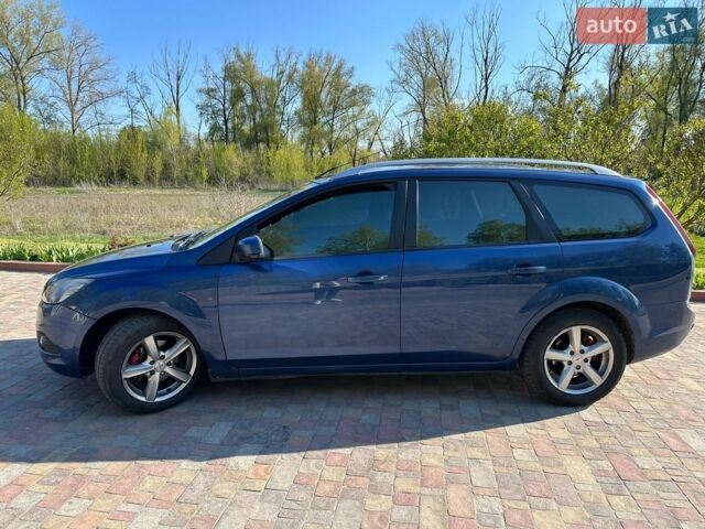 Синій Форд Фокус, об'ємом двигуна 1.56 л та пробігом 332 тис. км за 4600 $, фото 2 на Automoto.ua