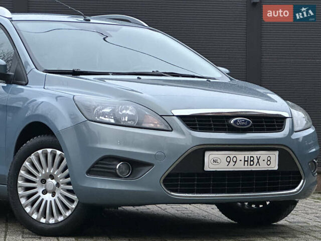 Синий Форд Фокус, объемом двигателя 1.6 л и пробегом 243 тыс. км за 5950 $, фото 7 на Automoto.ua