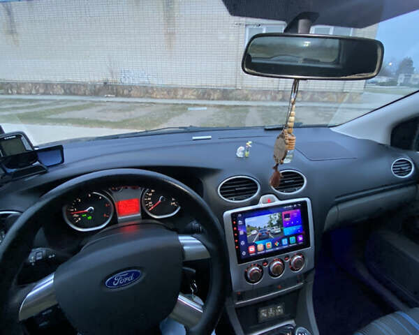 Синій Форд Фокус, об'ємом двигуна 1.56 л та пробігом 251 тис. км за 6500 $, фото 14 на Automoto.ua