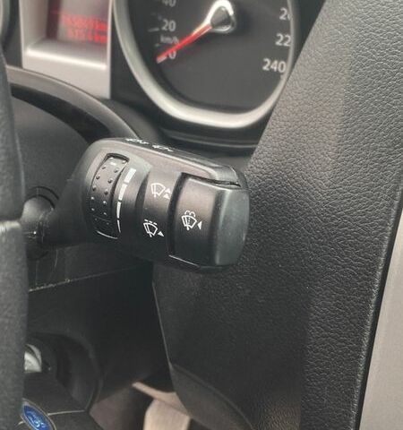 Синий Форд Фокус, объемом двигателя 1.6 л и пробегом 164 тыс. км за 5700 $, фото 27 на Automoto.ua