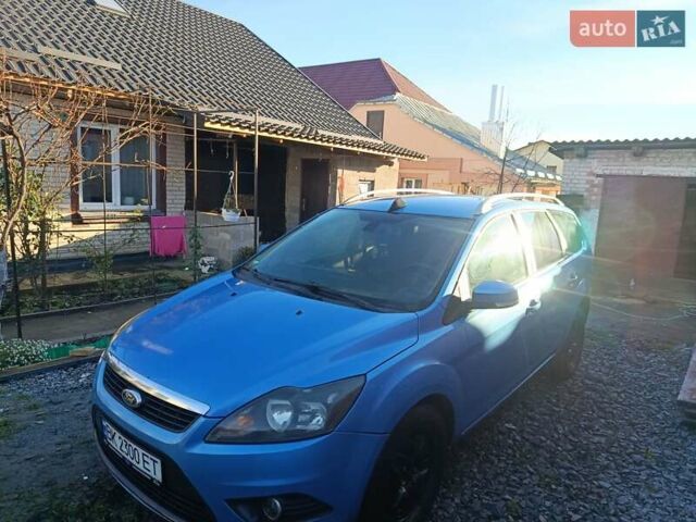 Синий Форд Фокус, объемом двигателя 1.8 л и пробегом 327 тыс. км за 4800 $, фото 5 на Automoto.ua