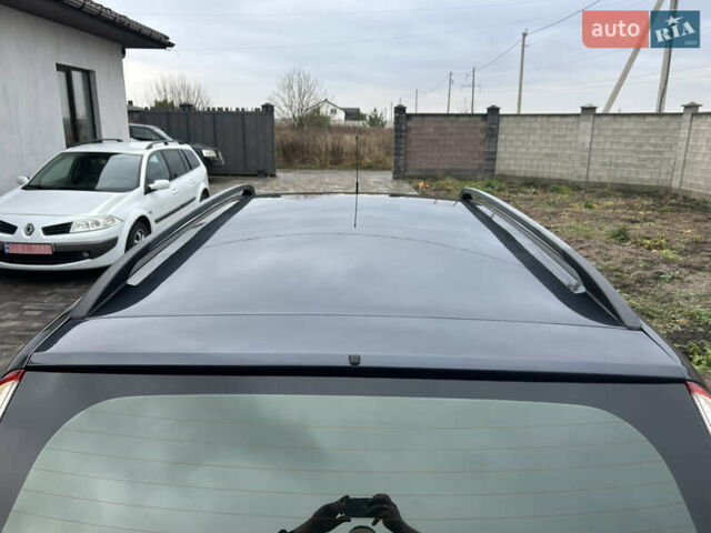 Синий Форд Фокус, объемом двигателя 1.6 л и пробегом 225 тыс. км за 5100 $, фото 13 на Automoto.ua