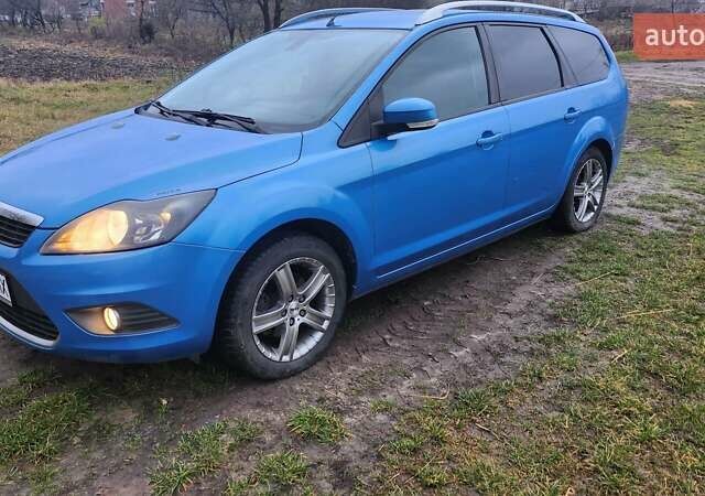 Синий Форд Фокус, объемом двигателя 1.6 л и пробегом 224 тыс. км за 5500 $, фото 1 на Automoto.ua