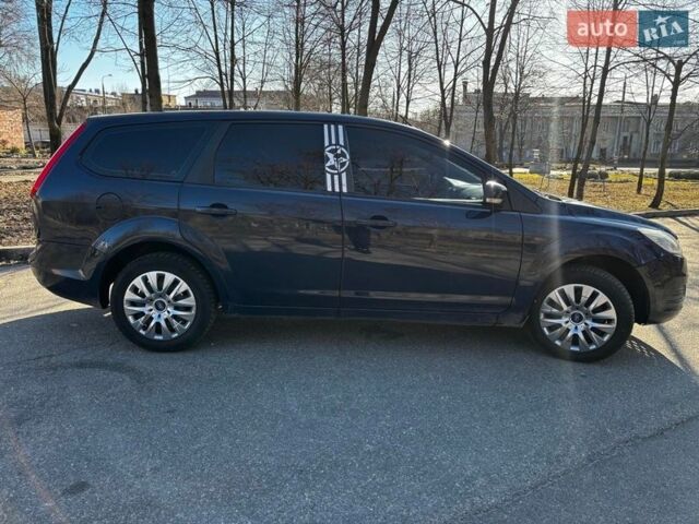 Синий Форд Фокус, объемом двигателя 1.8 л и пробегом 233 тыс. км за 4990 $, фото 7 на Automoto.ua