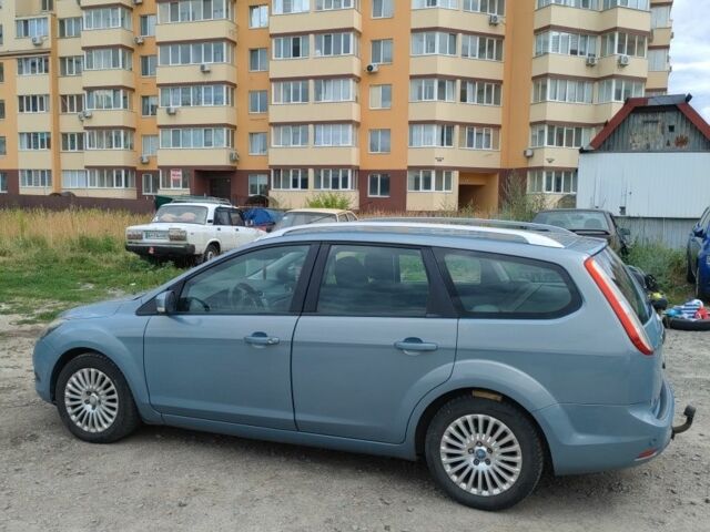 Синий Форд Фокус, объемом двигателя 2 л и пробегом 270 тыс. км за 5702 $, фото 1 на Automoto.ua