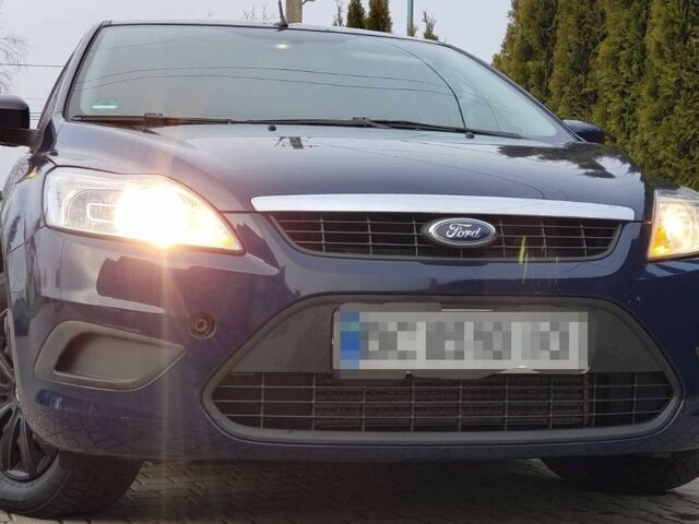 Синій Форд Фокус, об'ємом двигуна 1.6 л та пробігом 197 тис. км за 6200 $, фото 1 на Automoto.ua