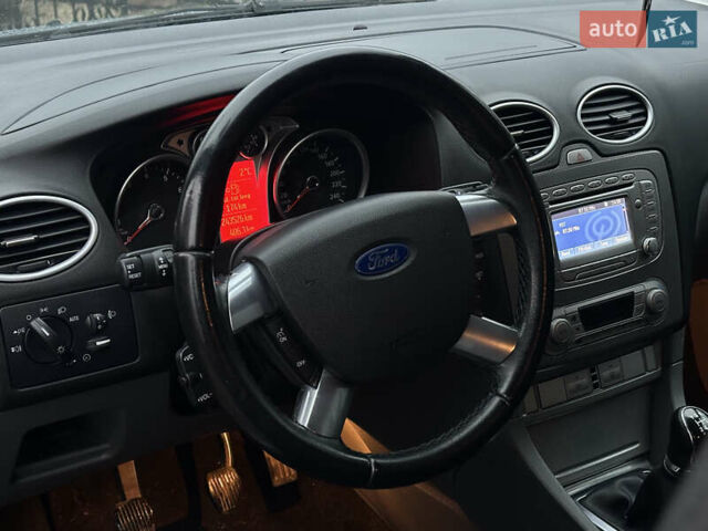 Синий Форд Фокус, объемом двигателя 1.6 л и пробегом 243 тыс. км за 5950 $, фото 16 на Automoto.ua