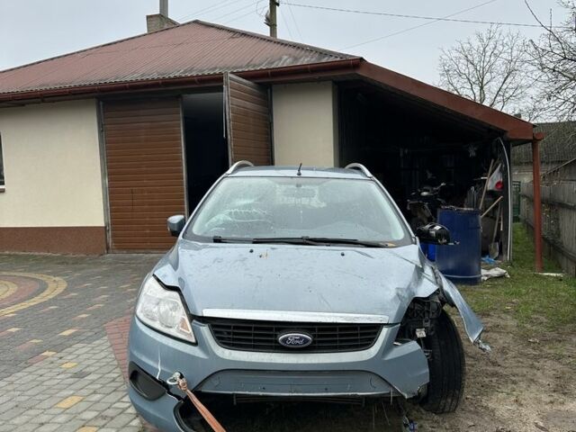 Синій Форд Фокус, об'ємом двигуна 1.6 л та пробігом 300 тис. км за 3500 $, фото 3 на Automoto.ua