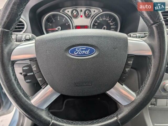 Синій Форд Фокус, об'ємом двигуна 0 л та пробігом 260 тис. км за 5650 $, фото 33 на Automoto.ua