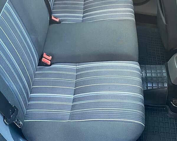 Форд Фокус 2008 в Виннице на Automoto.ua Синий Форд Фокус, объемом двигателя 2 л и пробегом 313 тыс. км за 4900 $, фото 14 на Automoto.ua