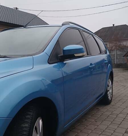 Синий Форд Фокус, объемом двигателя 1.6 л и пробегом 197 тыс. км за 5400 $, фото 8 на Automoto.ua