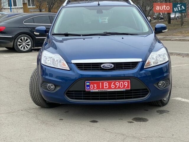 Синий Форд Фокус, объемом двигателя 1.6 л и пробегом 165 тыс. км за 5300 $, фото 6 на Automoto.ua