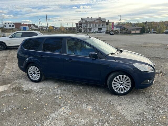 Синий Форд Фокус, объемом двигателя 1.6 л и пробегом 280 тыс. км за 4100 $, фото 9 на Automoto.ua