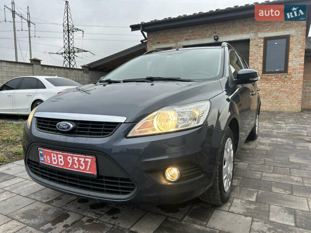 Синий Форд Фокус, объемом двигателя 1.6 л и пробегом 225 тыс. км за 5100 $, фото 12 на Automoto.ua