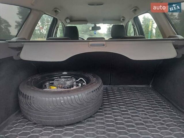 Синий Форд Фокус, объемом двигателя 1.6 л и пробегом 215 тыс. км за 6350 $, фото 26 на Automoto.ua