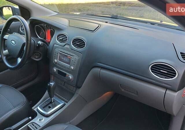 Синий Форд Фокус, объемом двигателя 1.6 л и пробегом 218 тыс. км за 6450 $, фото 31 на Automoto.ua