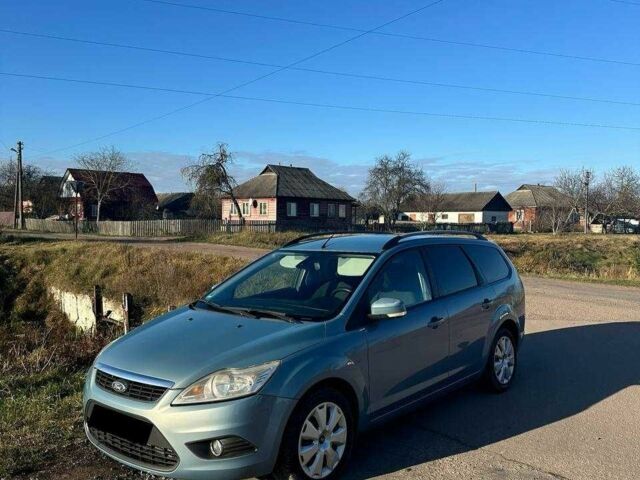 Синий Форд Фокус, объемом двигателя 0 л и пробегом 242 тыс. км за 5200 $, фото 1 на Automoto.ua