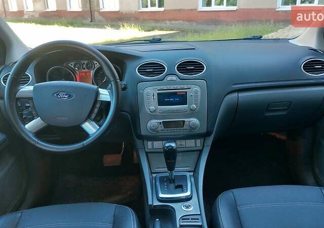Синий Форд Фокус, объемом двигателя 1.6 л и пробегом 218 тыс. км за 6450 $, фото 22 на Automoto.ua