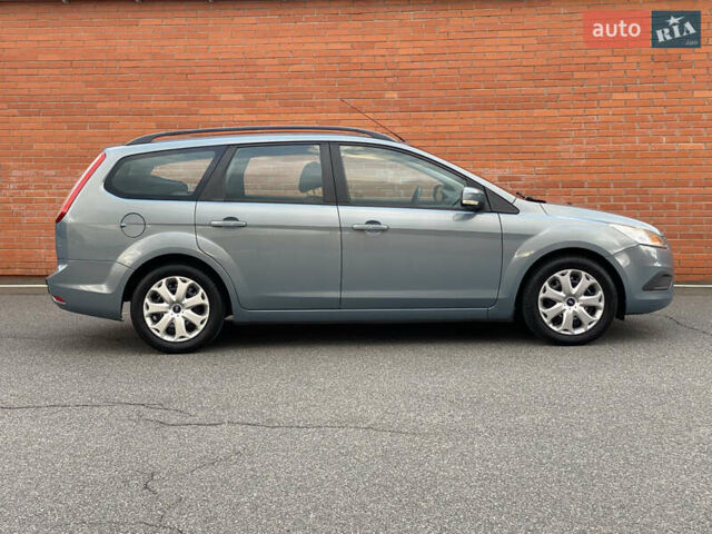 Синий Форд Фокус, объемом двигателя 1.6 л и пробегом 208 тыс. км за 5200 $, фото 17 на Automoto.ua