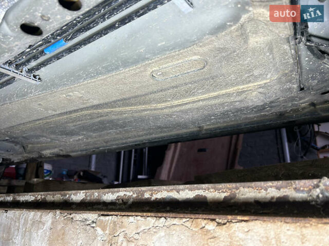 Синий Форд Фокус, объемом двигателя 1.6 л и пробегом 225 тыс. км за 5100 $, фото 37 на Automoto.ua