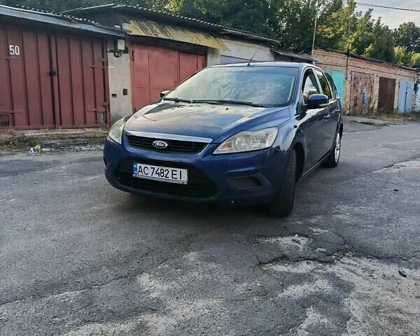 Синий Форд Фокус, объемом двигателя 1.56 л и пробегом 244 тыс. км за 4500 $, фото 3 на Automoto.ua