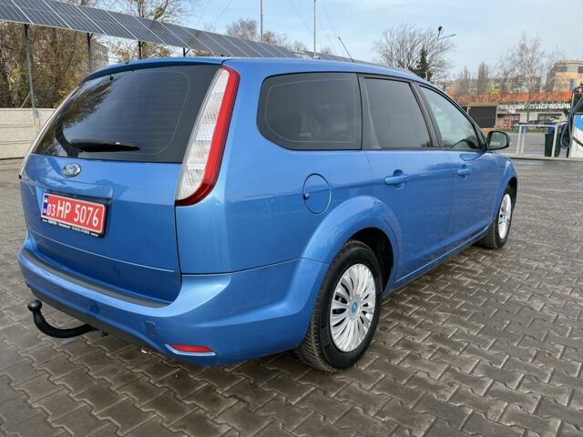 Синий Форд Фокус, объемом двигателя 1.6 л и пробегом 199 тыс. км за 6399 $, фото 8 на Automoto.ua