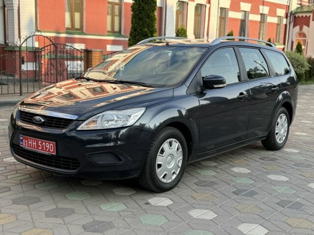 Синий Форд Фокус, объемом двигателя 1.6 л и пробегом 195 тыс. км за 5900 $, фото 2 на Automoto.ua