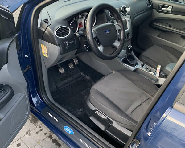 Форд Фокус 2009 у Львові на Automoto.ua Синій Форд Фокус, об'ємом двигуна 1.56 л та пробігом 283 тис. км за 5400 $, фото 5 на Automoto.ua