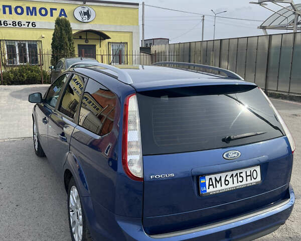 Синий Форд Фокус, объемом двигателя 1.8 л и пробегом 260 тыс. км за 6300 $, фото 4 на Automoto.ua