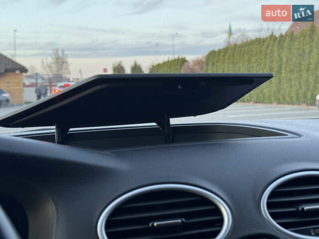 Синій Форд Фокус, об'ємом двигуна 1.6 л та пробігом 197 тис. км за 5999 $, фото 55 на Automoto.ua