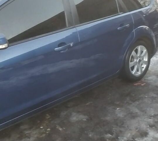 Синий Форд Фокус, объемом двигателя 0 л и пробегом 220 тыс. км за 6100 $, фото 1 на Automoto.ua