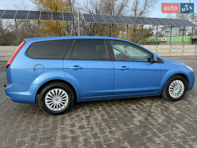 Синий Форд Фокус, объемом двигателя 1.6 л и пробегом 199 тыс. км за 6399 $, фото 16 на Automoto.ua