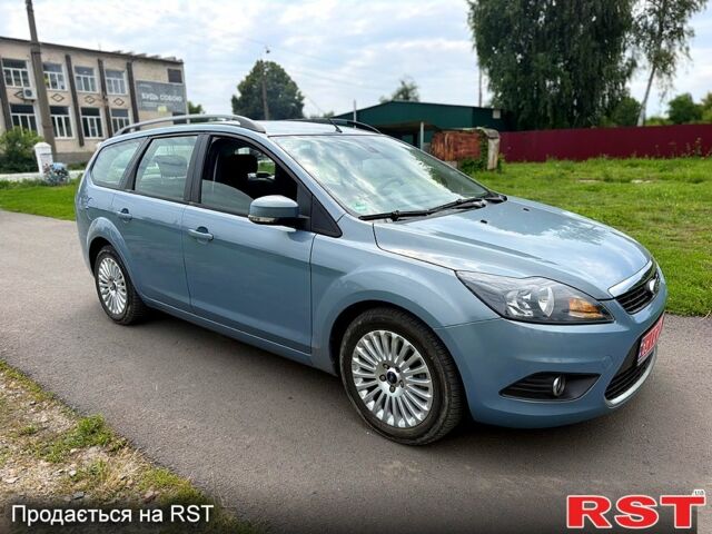 Синий Форд Фокус, объемом двигателя 1.8 л и пробегом 150 тыс. км за 6100 $, фото 1 на Automoto.ua