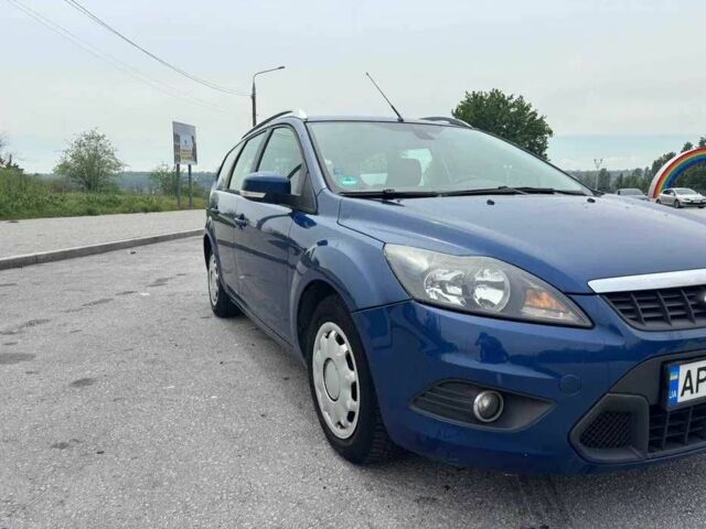 Синій Форд Фокус, об'ємом двигуна 1.8 л та пробігом 115 тис. км за 5400 $, фото 1 на Automoto.ua