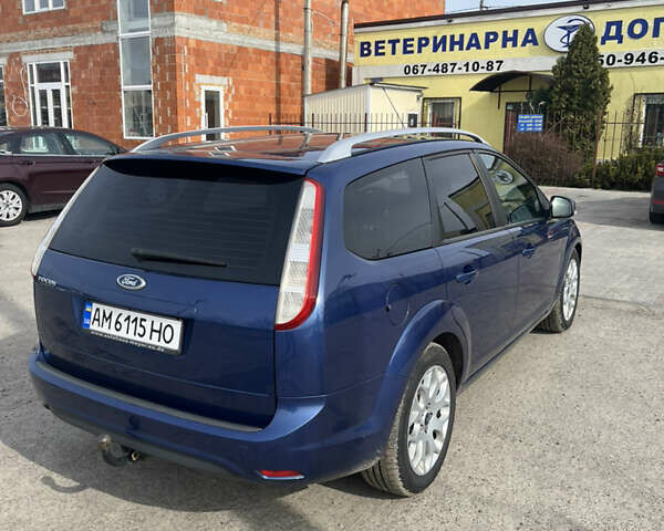 Синий Форд Фокус, объемом двигателя 1.8 л и пробегом 260 тыс. км за 6300 $, фото 2 на Automoto.ua