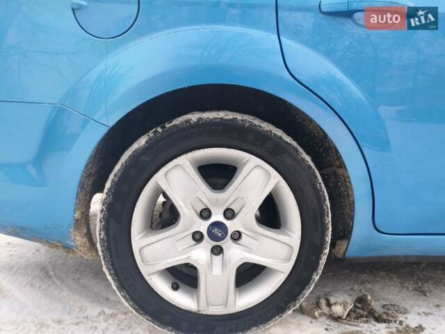 Синий Форд Фокус, объемом двигателя 1.6 л и пробегом 212 тыс. км за 5600 $, фото 31 на Automoto.ua