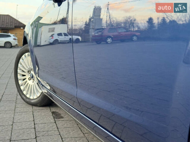 Синій Форд Фокус, об'ємом двигуна 1.6 л та пробігом 197 тис. км за 5999 $, фото 25 на Automoto.ua