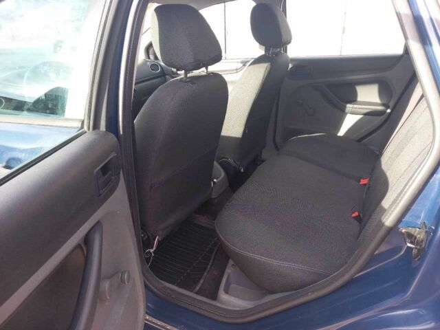 Форд Фокус 2009 в Кременчуге на Automoto.ua Синий Форд Фокус, объемом двигателя 1.6 л и пробегом 197 тыс. км за 4700 $, фото 8 на Automoto.ua