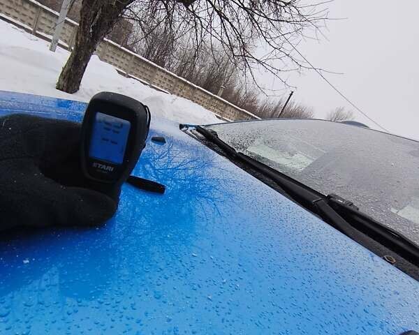 Синий Форд Фокус, объемом двигателя 1.6 л и пробегом 212 тыс. км за 5600 $, фото 57 на Automoto.ua