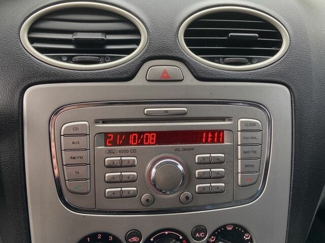 Синий Форд Фокус, объемом двигателя 1.6 л и пробегом 214 тыс. км за 4199 $, фото 22 на Automoto.ua